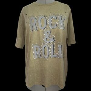 NWT Rock & Roll Distressed T-Shirt Size S/M